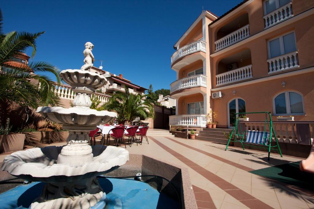 Apartment Canaria Pula